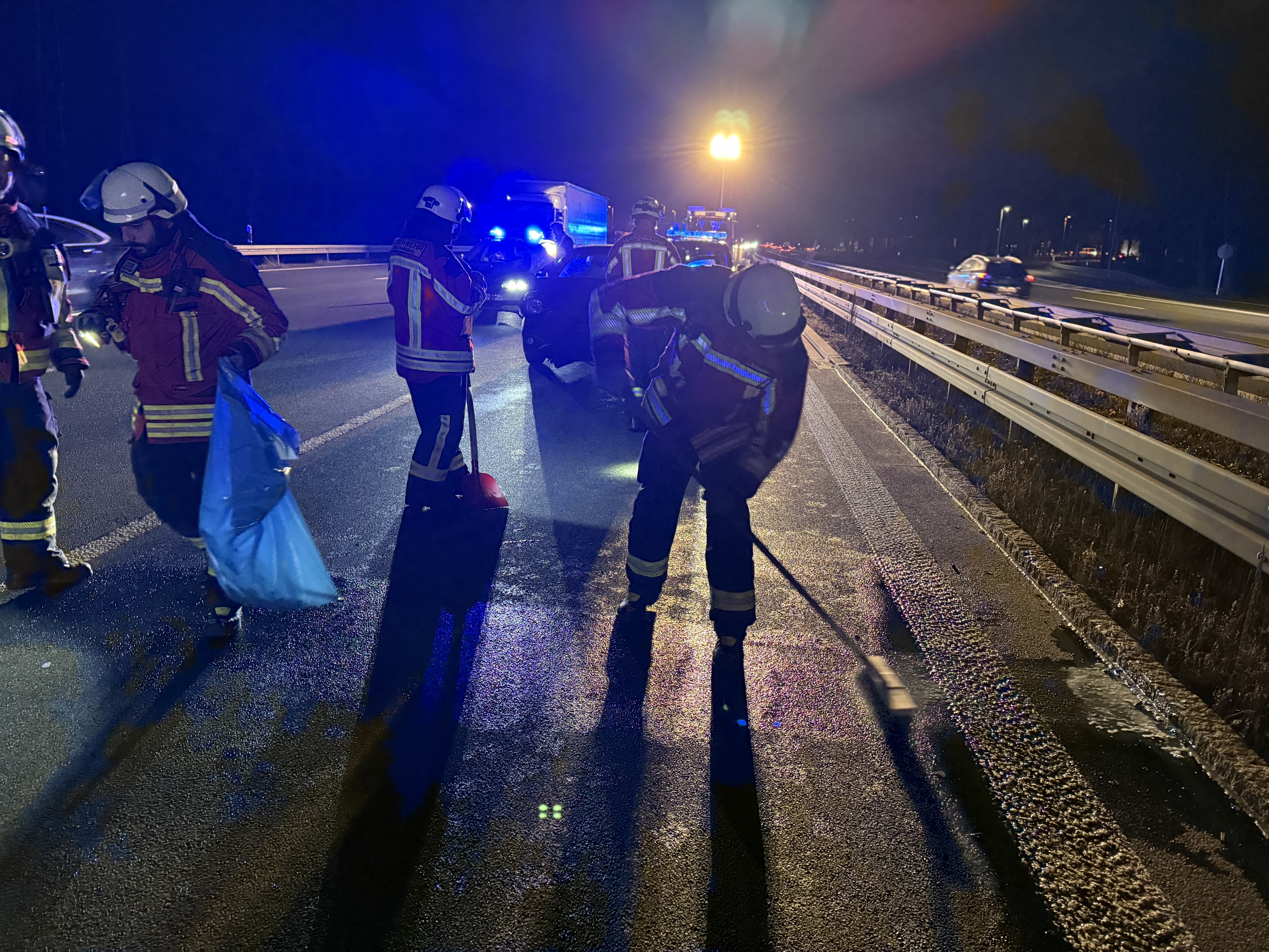 24-12-20 19-34-48 9458.jpg